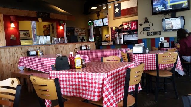 Hill Country Ranch Pizzeria